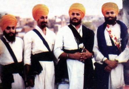 Babba Khalsa Singhs at Sri Darbar Sahib