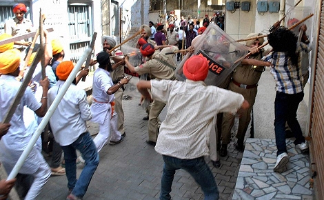 Scene of a Clash in  Patiala between Sikh, Right-wing Hindus, and Police
